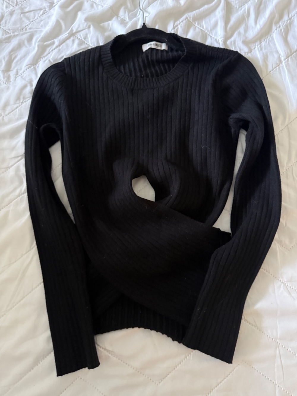 4th & Reckless Black Ribbed Cross Front Cut Out Long Sleeve Sweater Size Large - Picture 5 of 6